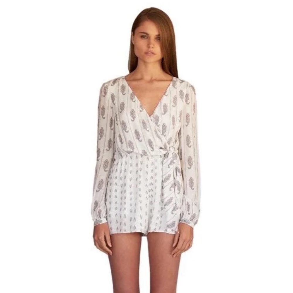 Saks Fifth Avenue-Paisley Long Sleeve Lightweight Summer Romper (Size:Large)